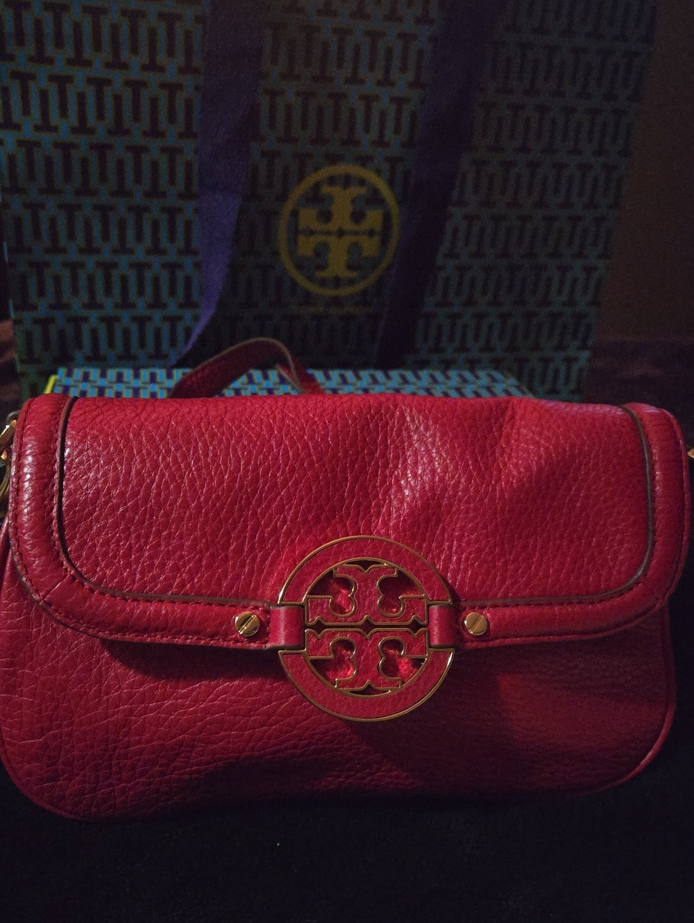 *Brand NEW* Tory Burch Red Pebbled Leather Crossbody with Gold Logo